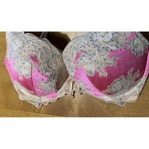 Victoria Secret 36DD Balconette Bra